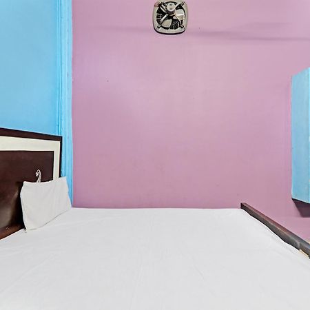 Hotel O Home Om Marriage Hall Ayodhya Exterior photo
