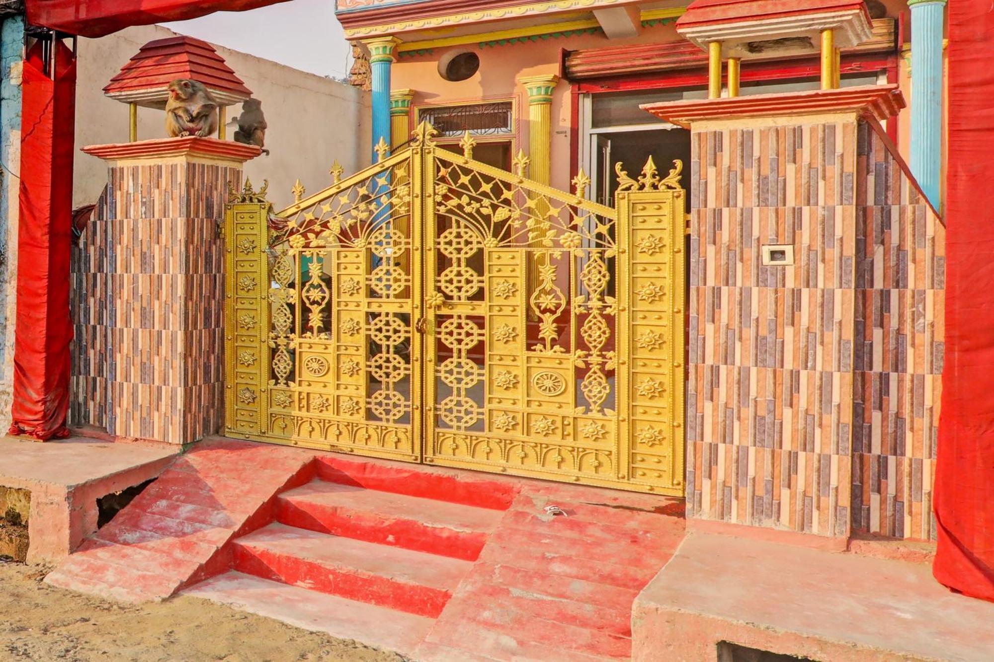 Hotel O Home Om Marriage Hall Ayodhya Exterior photo